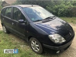Albastru Utilizat 2001 Renault Scénic Monovolum | 1.600 EUR