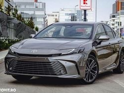 Culoaregri Utilizat 2025 Toyota Camry Berlinǎ | 36.300 EUR (Preț bun)