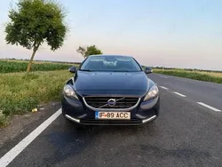 Utilizat 2015 Volvo V40 Break | 6.900 EUR (Preț OK)