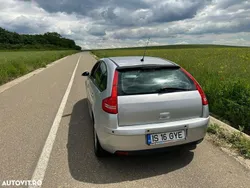Gri Utilizat 2005 Citroën C4 | 1.800 EUR (Scump)