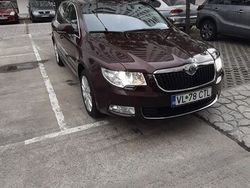 Rosu Utilizat 2009 Skoda Superb Elegance Berlinǎ | 6.500 EUR (Preț OK)