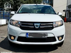 Alb Utilizat 2014 Dacia Sandero Lauréate Hatchback | 3.800 EUR (Preț OK)
