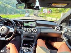 Negru Utilizat 2018 Mercedes C300 AMG line Break | 26.999 EUR