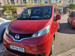Rosu Utilizat 2011 Nissan NV200 Van | 6.500 EUR