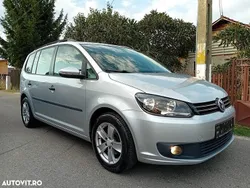 Gri Utilizat 2013 VW Touran Comfortline Monovolum | 5.995 EUR (Preț bun)