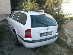Utilizat 2009 Skoda Octavia Break | 1.700 EUR (Preț bun)
