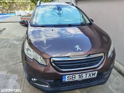 Culoaremaro Utilizat 2013 Peugeot 2008 Active SUV | 7.500 EUR (Scump)