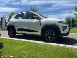 Culoarealb Utilizat 2024 Dacia Spring Extreme Hatchback | 11.700 EUR (Preț bun)