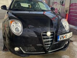 Culoarenegru Utilizat 2009 Alfa Romeo MiTo Hatchback | 2.400 EUR