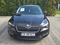Culoarenegru Utilizat 2018 Skoda Superb Active Berlinǎ | 7.900 EUR