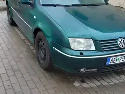 Utilizat 2003 VW Bora Berlinǎ | 6.000 EUR