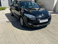 Utilizat 2014 Renault Mégane GrandTour Bose Edition Break | 5.999 EUR (Preț OK)