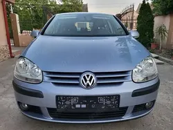 Utilizat 2006 VW Golf V Hatchback | 2.150 EUR (Preț bun)