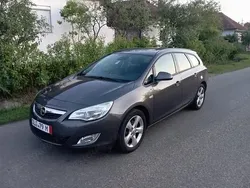 Utilizat 2011 Opel Astra Break | 3.399 EUR (Preț OK)