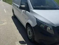 Alb Utilizat 2017 Mercedes Vito Monovolum | 13.150 EUR (Super Preț)