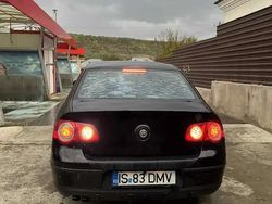 Negru Utilizat 2007 VW Passat Berlinǎ | 2.500 EUR (Preț OK)