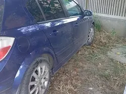 Utilizat 2005 Opel Astra | 3.500 EUR