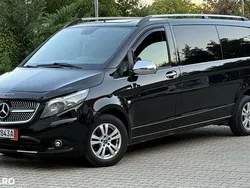 Culoarenegru Utilizat 2017 Mercedes Vito Monovolum | 17.900 EUR (Scump)
