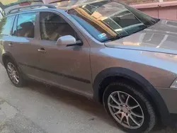 Utilizat 2008 Skoda Octavia Scout Break | 4.200 EUR