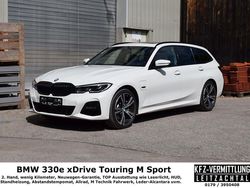 Utilizat 2022 BMW 330e M Sport Break | 38.107 EUR (Scump)