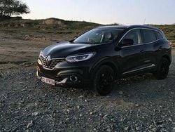 Culoarenegru Utilizat 2015 Renault Kadjar Zen SUV | 12.699 EUR (Scump)