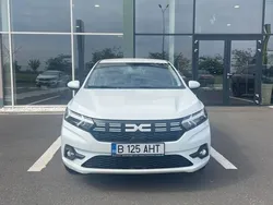 Alb Utilizat 2023 Dacia Logan Expression Berlinǎ | 13.100 EUR (Scump)