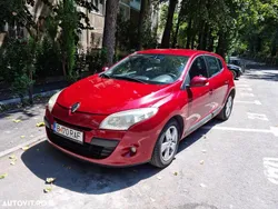 Culoarerosu Utilizat 2009 Renault Mégane III Hatchback | 4.000 EUR (Preț OK)