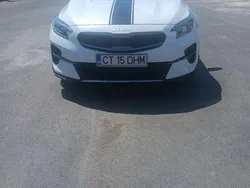 Alb Utilizat 2022 Kia XCeed Style SUV | 15.000 EUR (Super Preț)