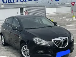 Negru Utilizat 2010 Lancia Delta Berlinǎ | 3.250 EUR