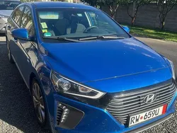 Culoarealbastru Utilizat 2018 Hyundai Ioniq Style Berlinǎ | 13.850 EUR (Preț OK)