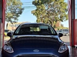 Culoarealbastru Utilizat 2019 Ford Fiesta Titanium Hatchback | 12.345 EUR (Puțin scump)