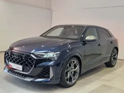 Albastru mediu metalic pereffect Nouă 2025 Audi RS Q8 Performance SUV | 155.000 EUR