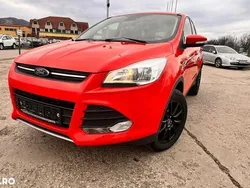 Rosu Utilizat 2016 Ford Kuga Cool & Connect SUV | 8.390 EUR (Super Preț)