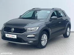 Gri mediu normal Utilizat 2021 VW T-Roc Design SUV | 15.980 EUR (Preț OK)