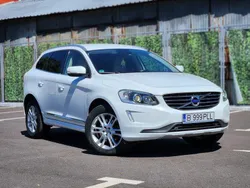 Culoarealb Utilizat 2016 Volvo XC60 Summum SUV | 13.800 EUR (Super Preț)