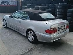 Argintiu Utilizat 2001 Mercedes CLK230 | 4.990 EUR