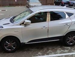 Argintiu Utilizat 2015 Hyundai ix35 SUV | 11.500 EUR (Puțin scump)