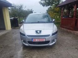 Utilizat 2010 Peugeot 5008 Monovolum | 3.490 EUR (Preț bun)