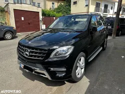 Negru Utilizat 2015 Mercedes ML350 SUV | 28.400 EUR