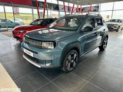 Gri Nouă 2025 Fiat Panda Hatchback | 23.335 EUR