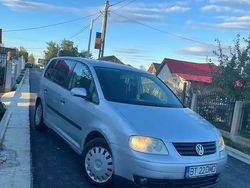 Utilizat 2004 VW Touran Monovolum | 1.500 EUR (Preț bun)