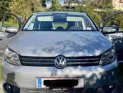 Utilizat 2012 VW Touran Family Monovolum | 5.300 EUR (Preț bun)