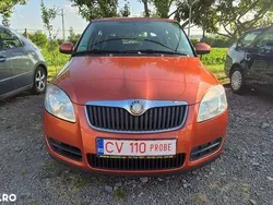 Portocaliu Utilizat 2009 Skoda Fabia Style Hatchback | 2.950 EUR (Preț OK)