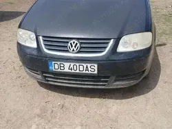 Utilizat 2004 VW Touran Monovolum | 2.000 EUR