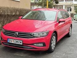 Rosu Utilizat 2022 VW Passat Break | 17.800 EUR (Preț bun)