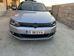 Utilizat 2014 VW Jetta Hybrid Berlinǎ | 9.500 EUR
