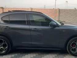 Gri Utilizat 2019 Alfa Romeo Stelvio Executive SUV | 22.500 EUR (Preț bun)