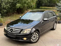 Negru Utilizat 2008 Mercedes C200 Elegance Berlinǎ | 3.990 EUR (Preț bun)