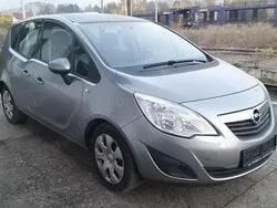 Gri Utilizat 2012 Opel Meriva Monovolum | 3.400 EUR (Preț OK)