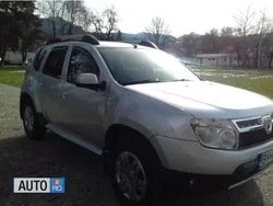 Argintiu Utilizat 2010 Dacia Duster SUV | 6.800 EUR (Puțin scump)